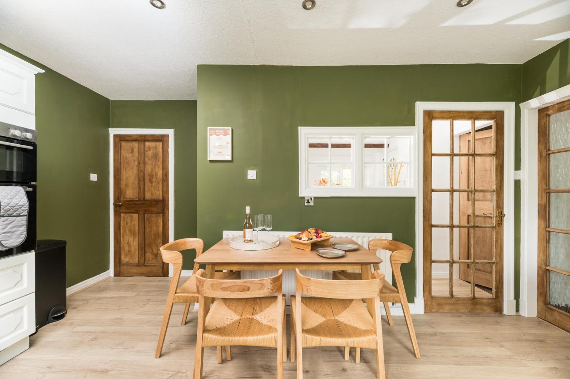 Holiday home Wellbeing Escape With Hot Tub & Yoga Sleeps 10 Malham